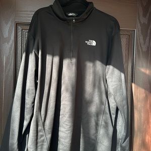 North Face quarter zip XXL Black